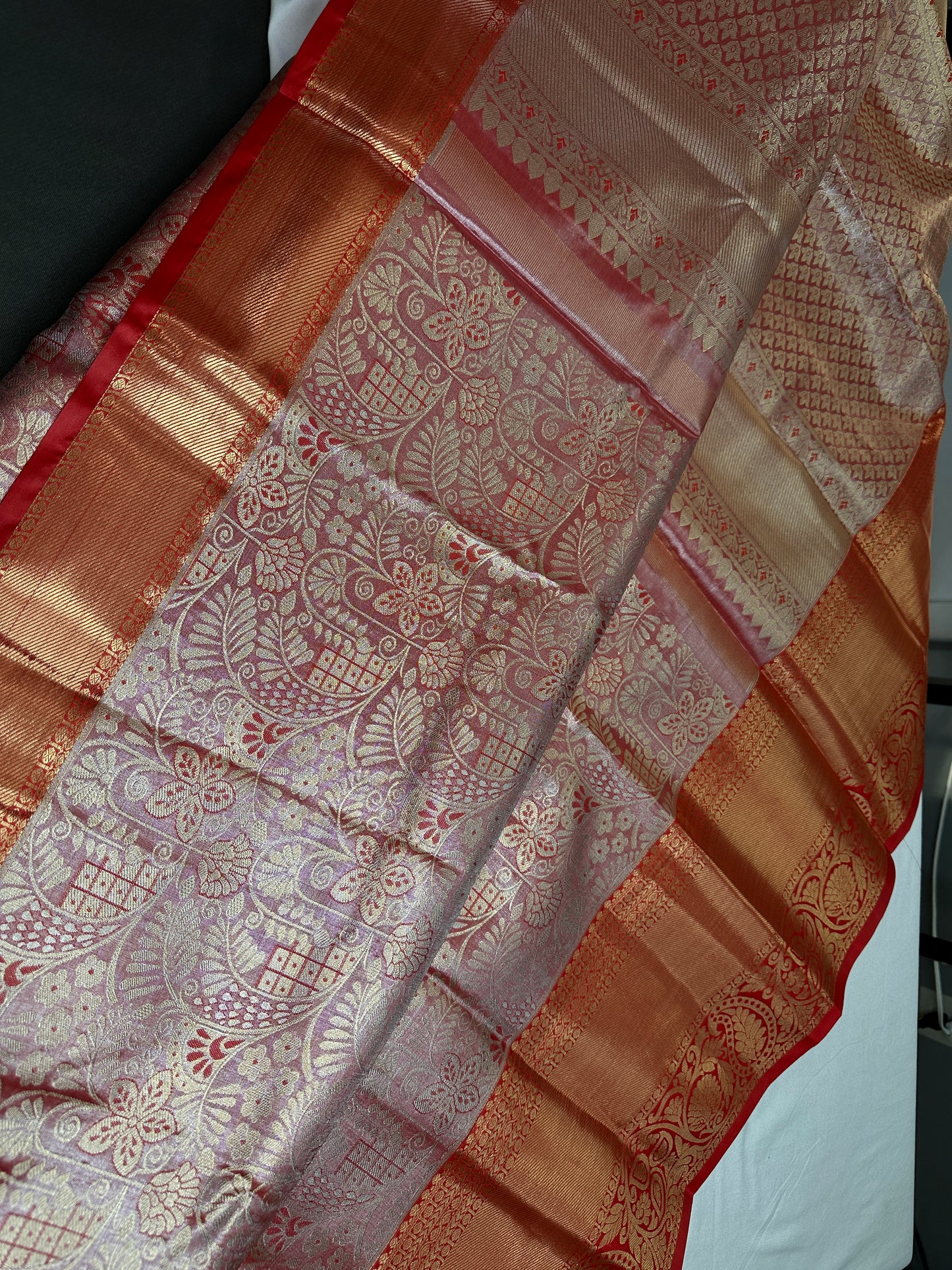 Pink Kanchi Light Weight Semi Silk Gifting Saree - 