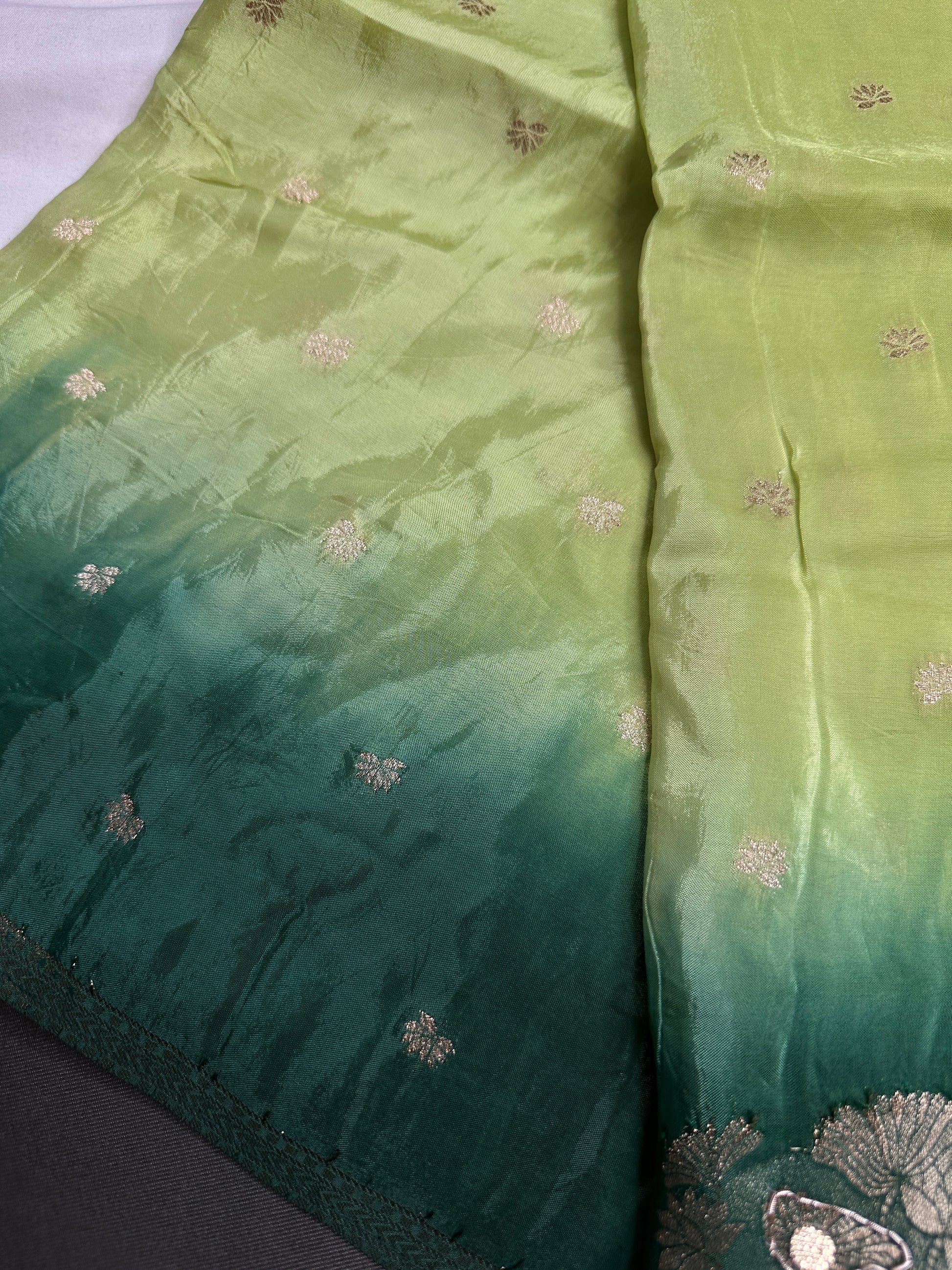 Designer Crepe  Green  Embroidery  Saree - 