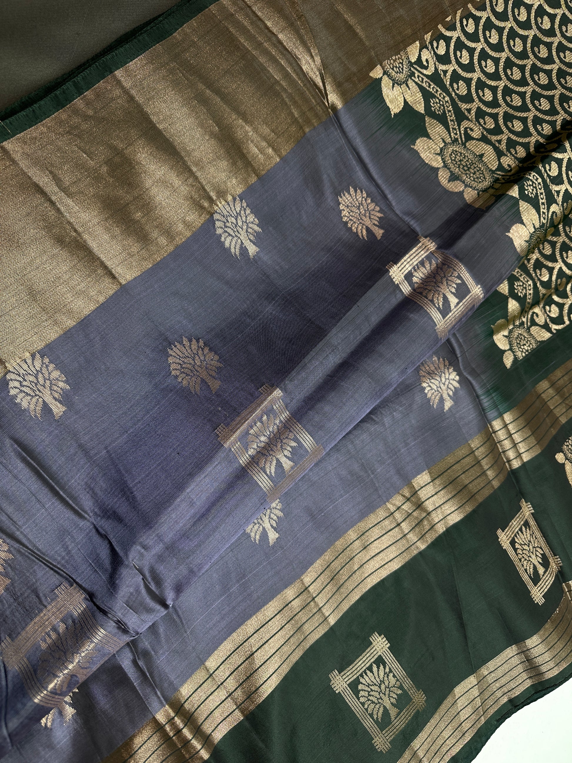 Greyish Blue Light Weight Kanchi Soft Silk  Saree - 