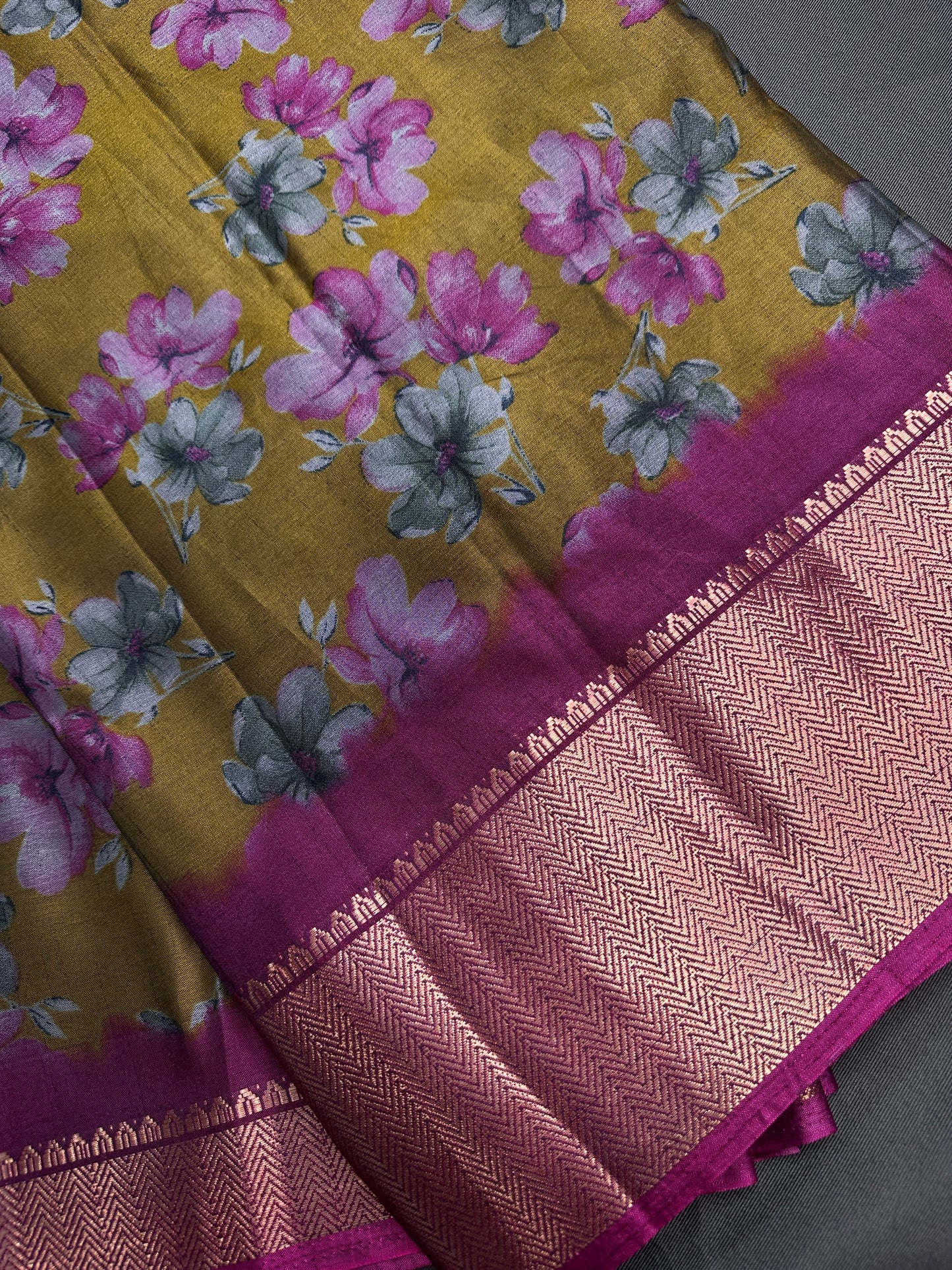 Green Maggenta Kalamkari Printed Light Weight Semi Tussar Saree - 