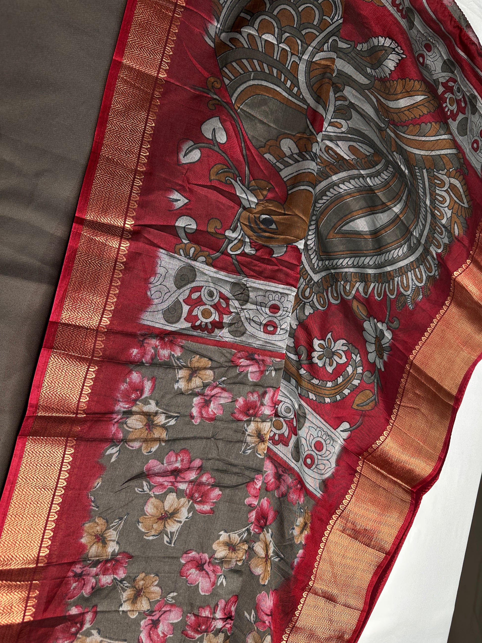 Grey Maggenta Kalamkari Printed Light Weight Semi Tussar Saree - 