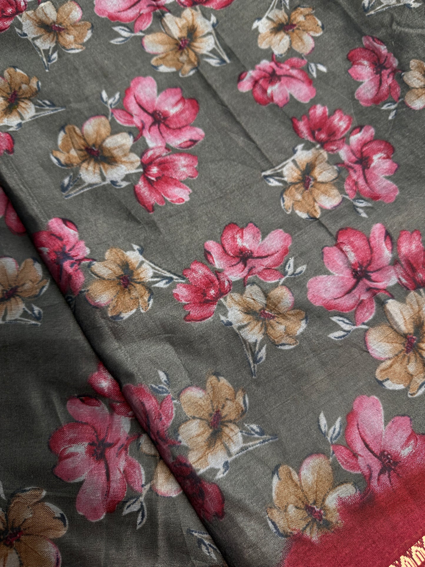 Grey Maggenta Kalamkari Printed Light Weight Semi Tussar Saree - 