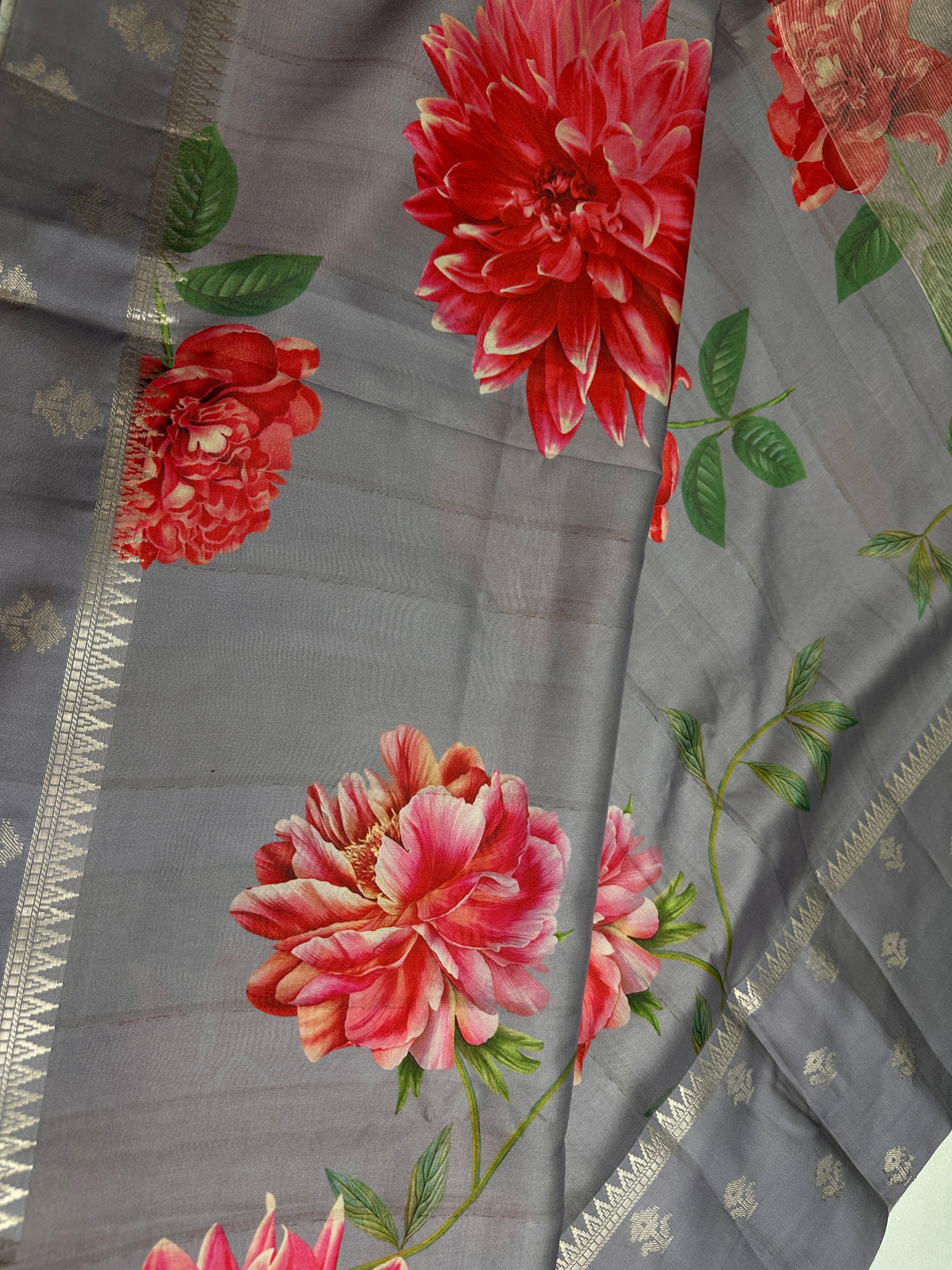 Grey Floral Semi Crepe Saree - 