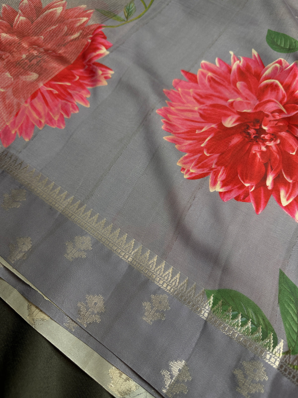 Grey Floral Semi Crepe Saree - 