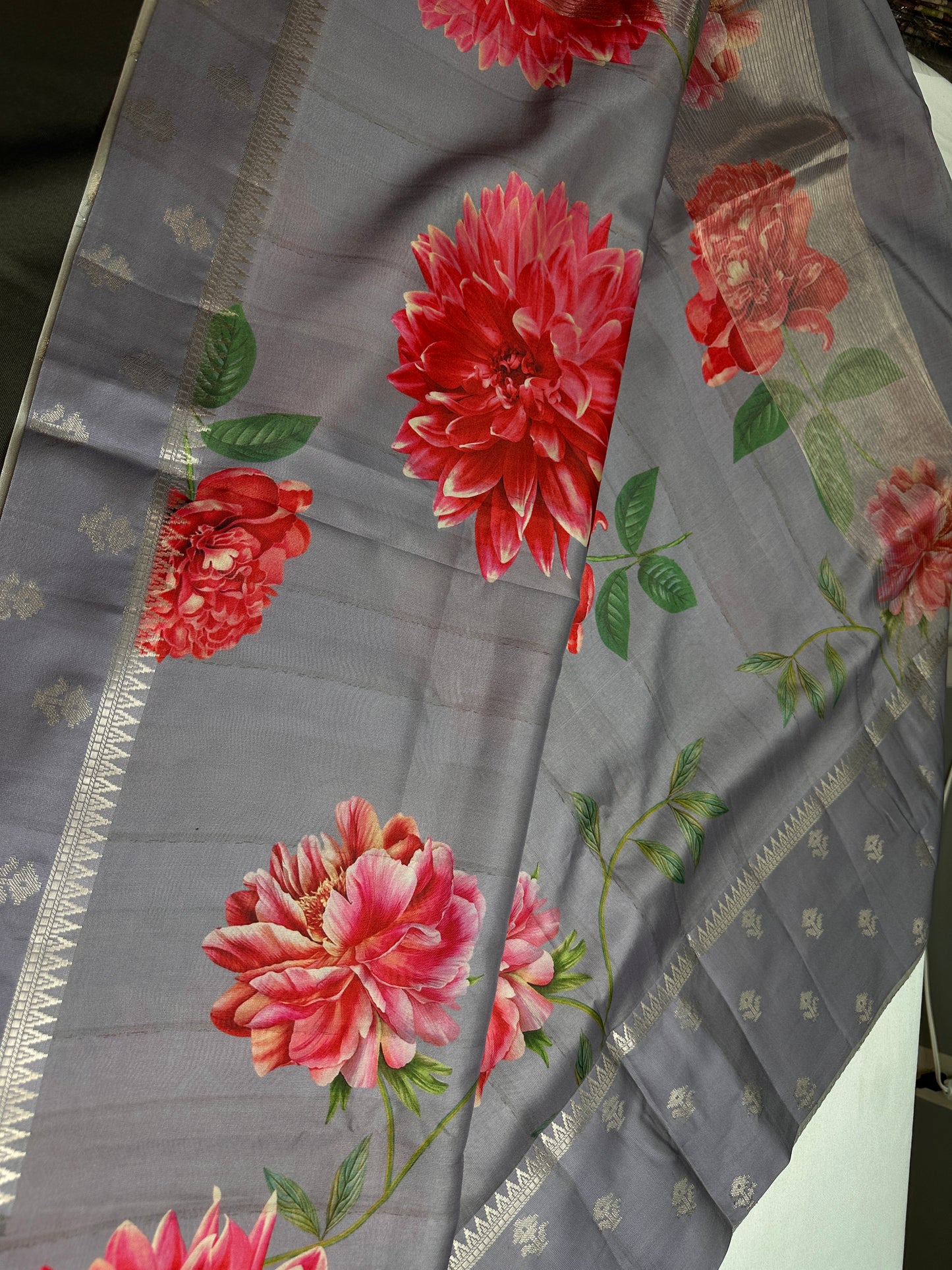 Grey Floral Semi Crepe Saree - 