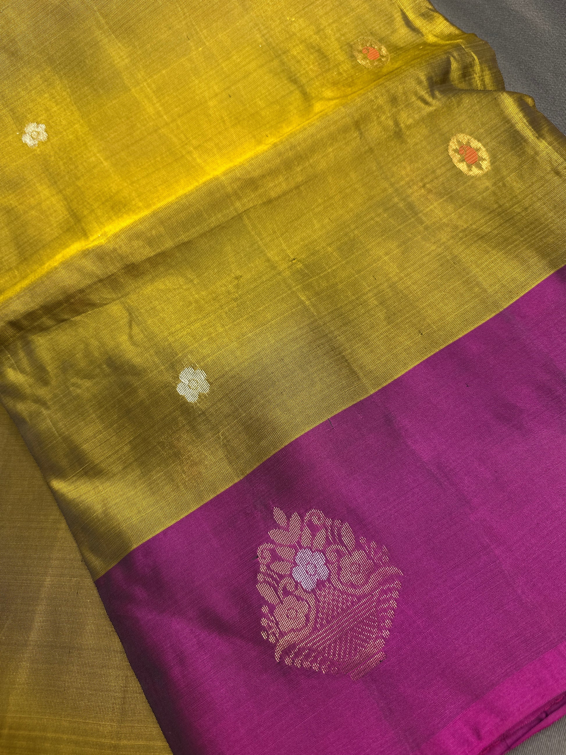 Green Pink Kanchi Handloom Pure Silk  Saree - 