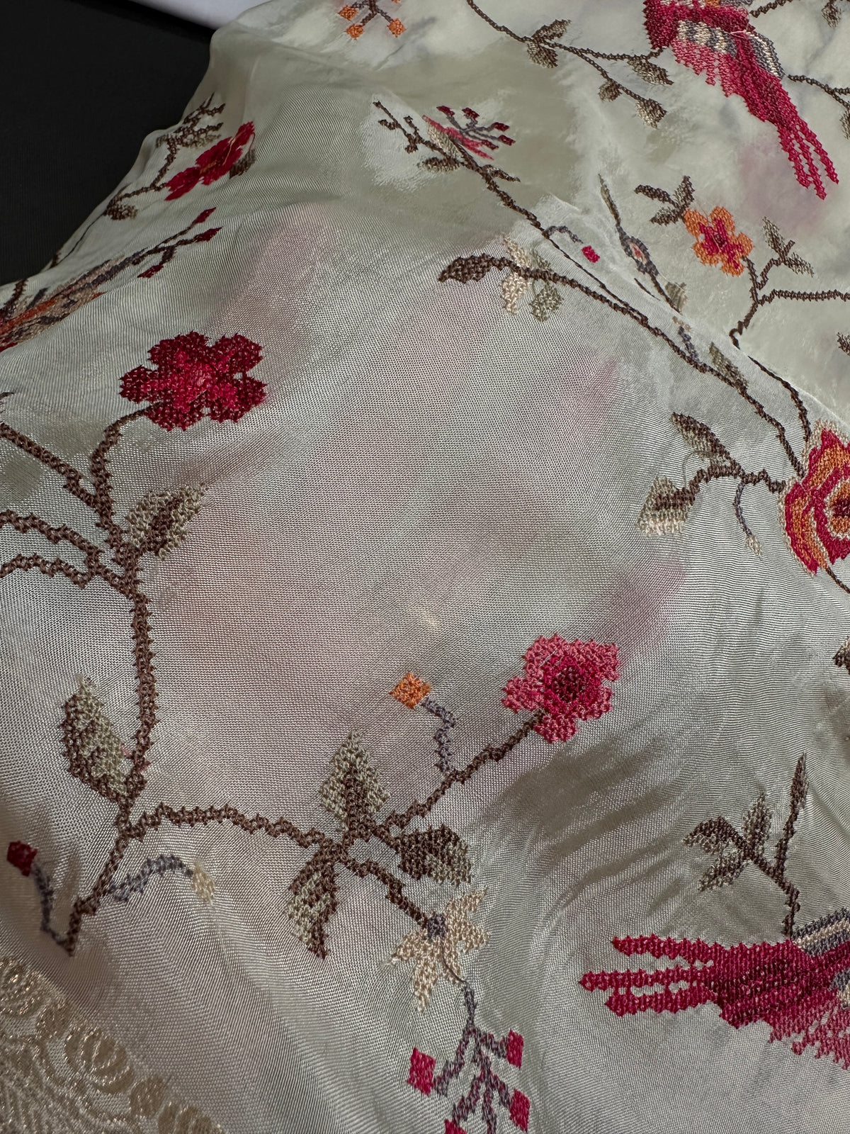 Cream Crepe Designer Banarsi Embroidery Saree - 