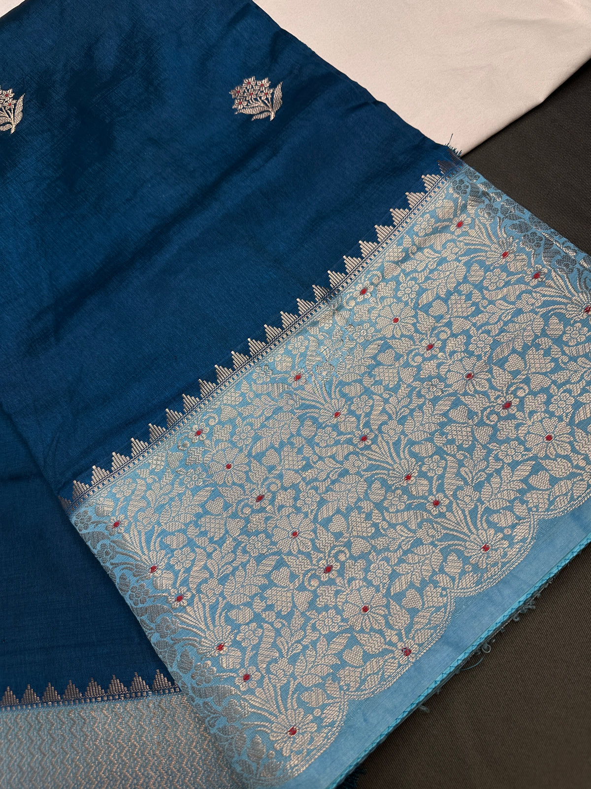Blue Raw Mango Light Weight Silk Saree - 