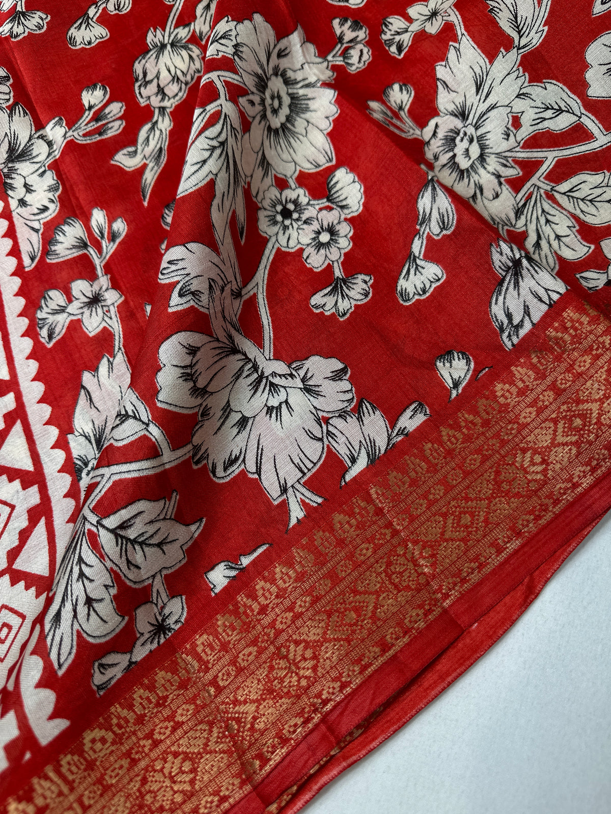 Kalamkari Cotton Silk Red White Floral Print Saree with kanchi Border - 