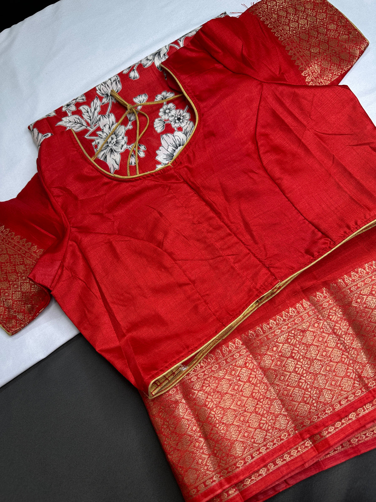 Kalamkari Cotton Silk Red White Floral Print Saree with kanchi Border - 