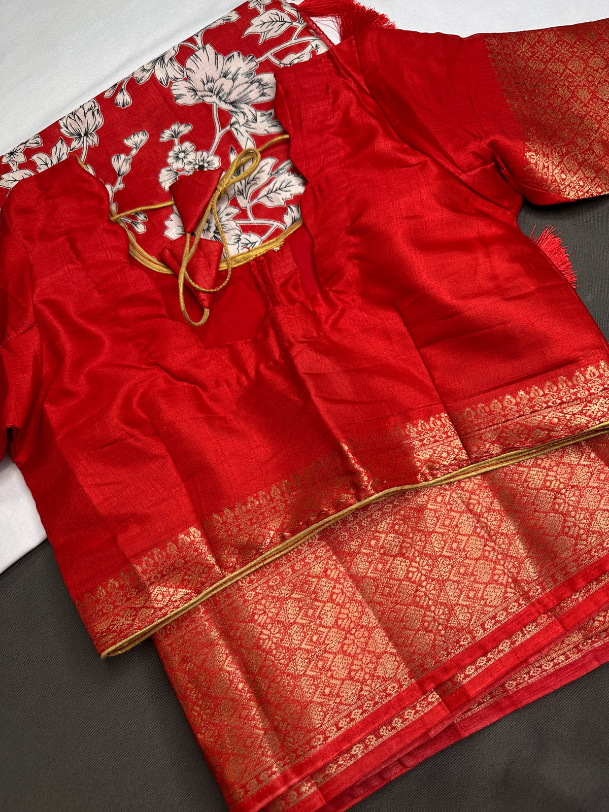 Kalamkari Cotton Silk Red White Floral Print Saree with kanchi Border - 