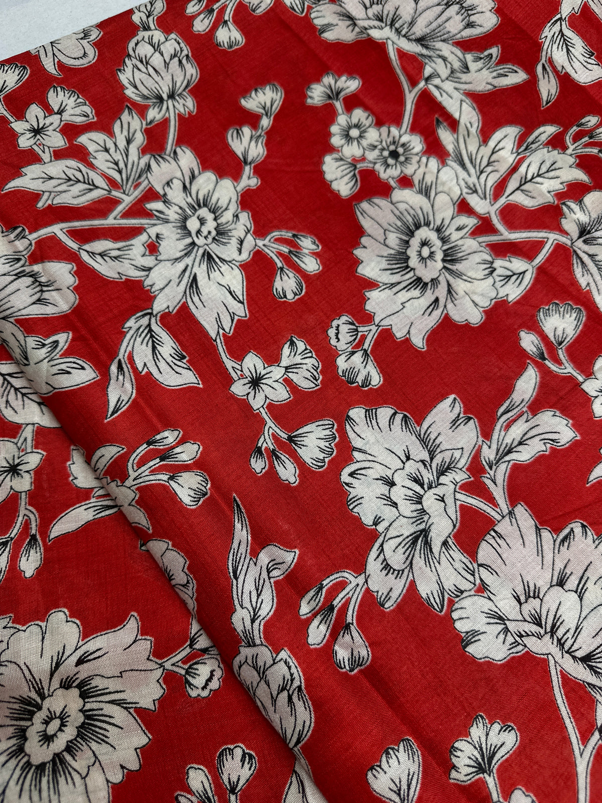 Kalamkari Cotton Silk Red White Floral Print Saree with kanchi Border - 