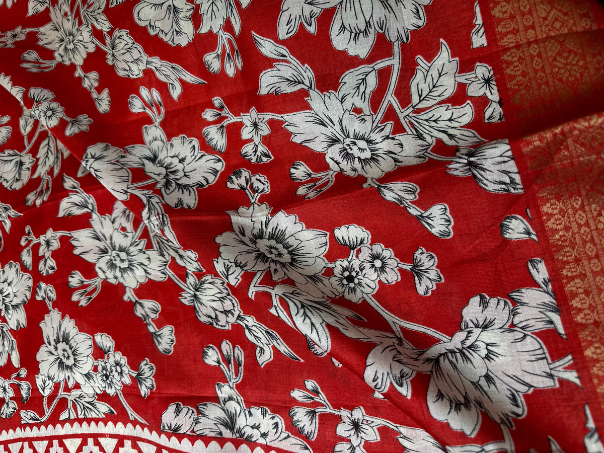 Kalamkari Cotton Silk Red White Floral Print Saree with kanchi Border - 