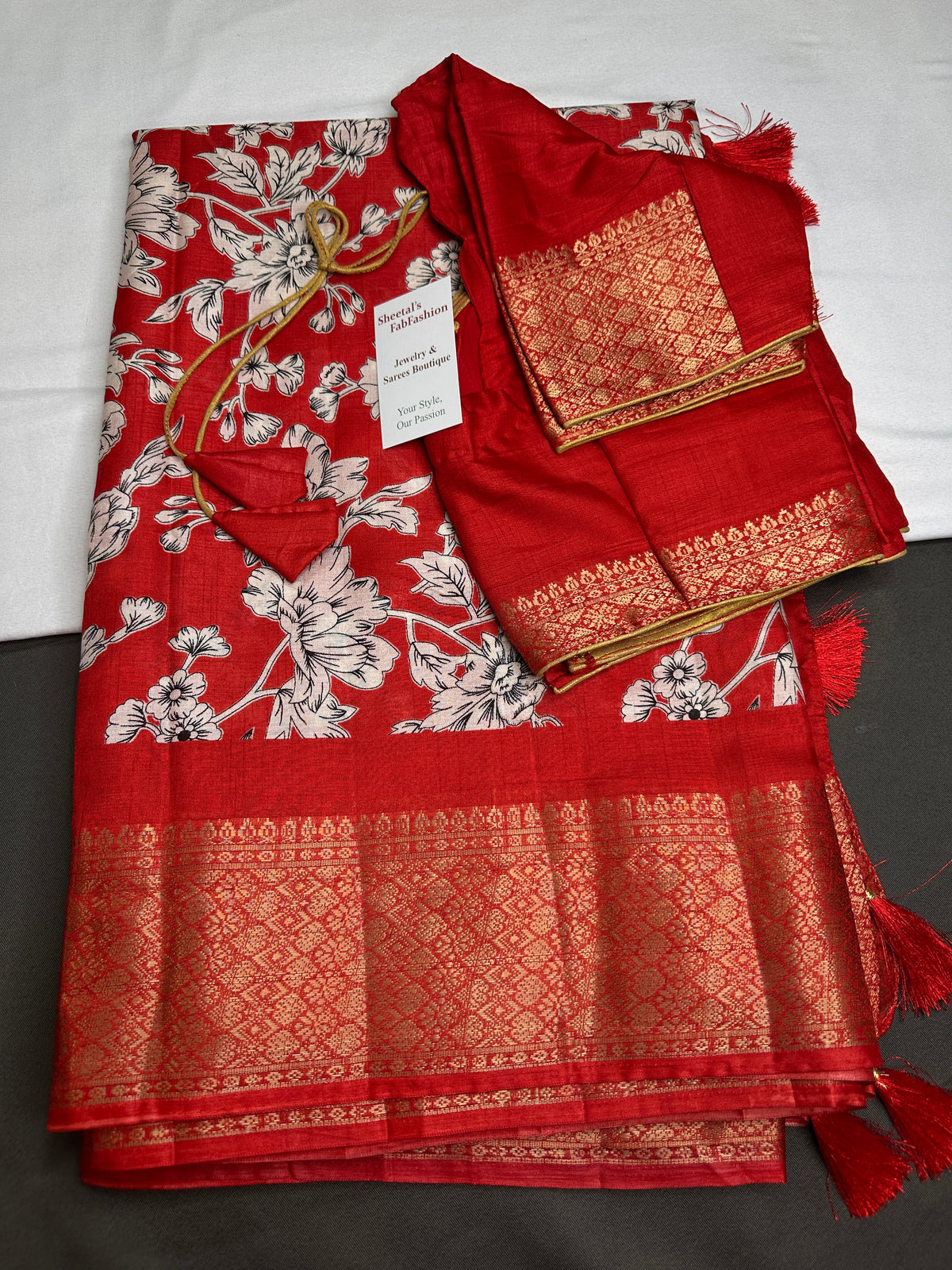Kalamkari Cotton Silk Red White Floral Print Saree with kanchi Border - 