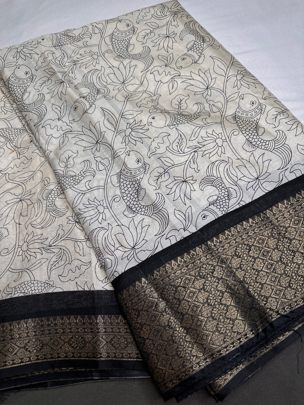 Kalamkari Cotton Silk Black Cream Floral Print Saree with kanchi Border - 