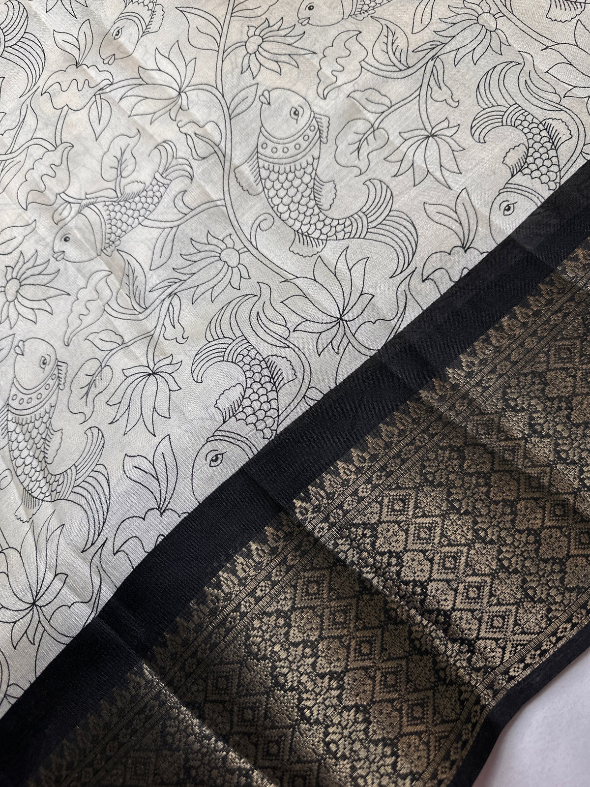Kalamkari Cotton Silk Black Cream Floral Print Saree with kanchi Border - 