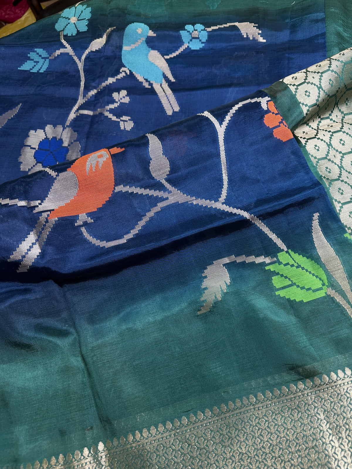Oraganza Tissue Jamdani Weaving Blue Green Saree - 