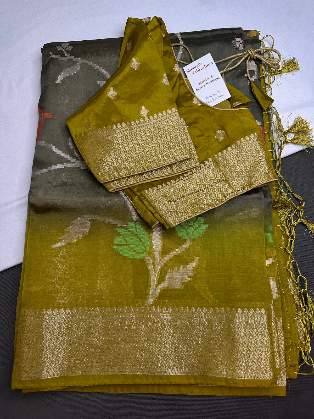Oraganza Tissue Jamdani Weaving Green Saree - 