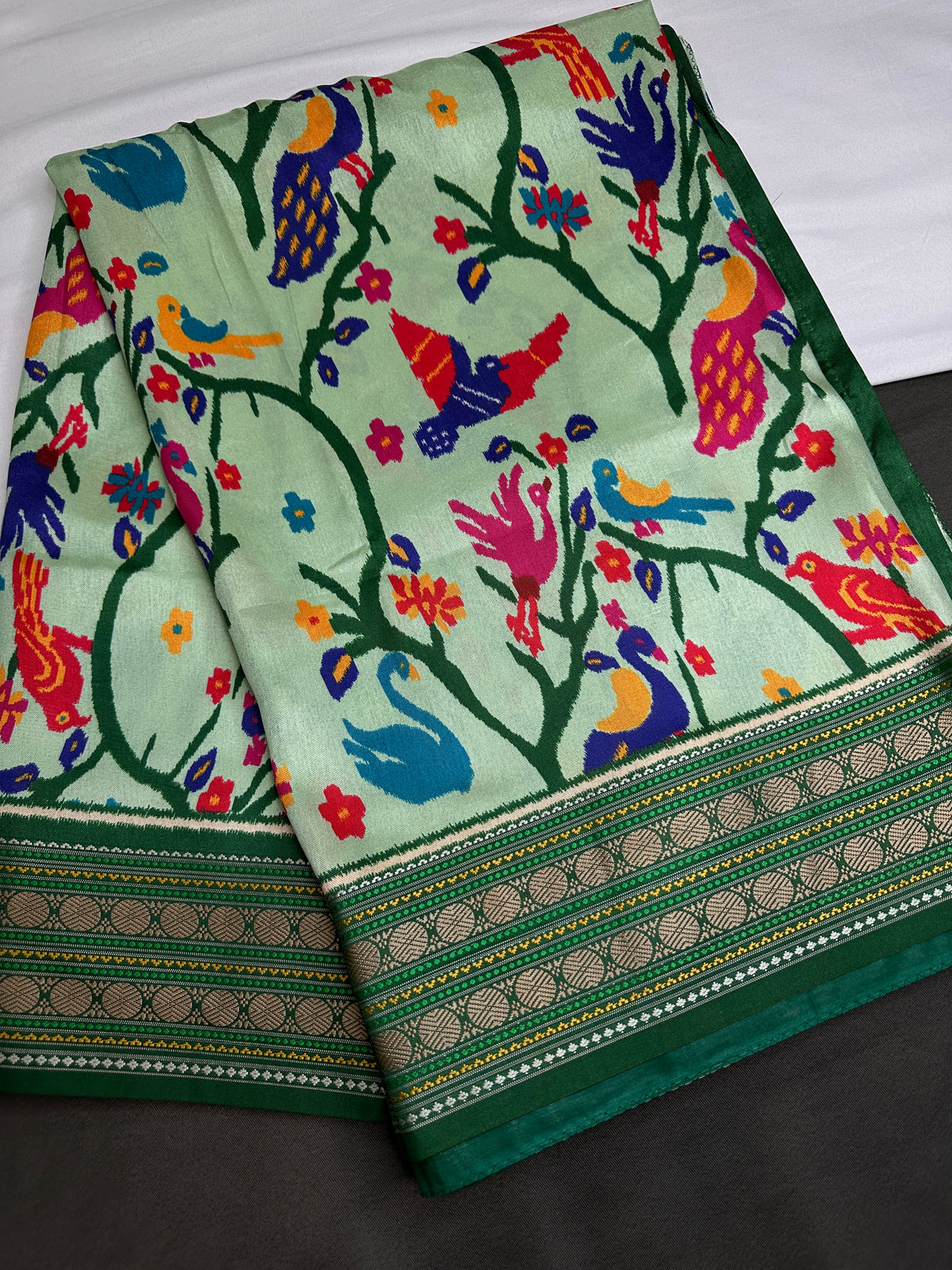 Green Multicolor Printed Saree with Mangalgiri Border - SR001082