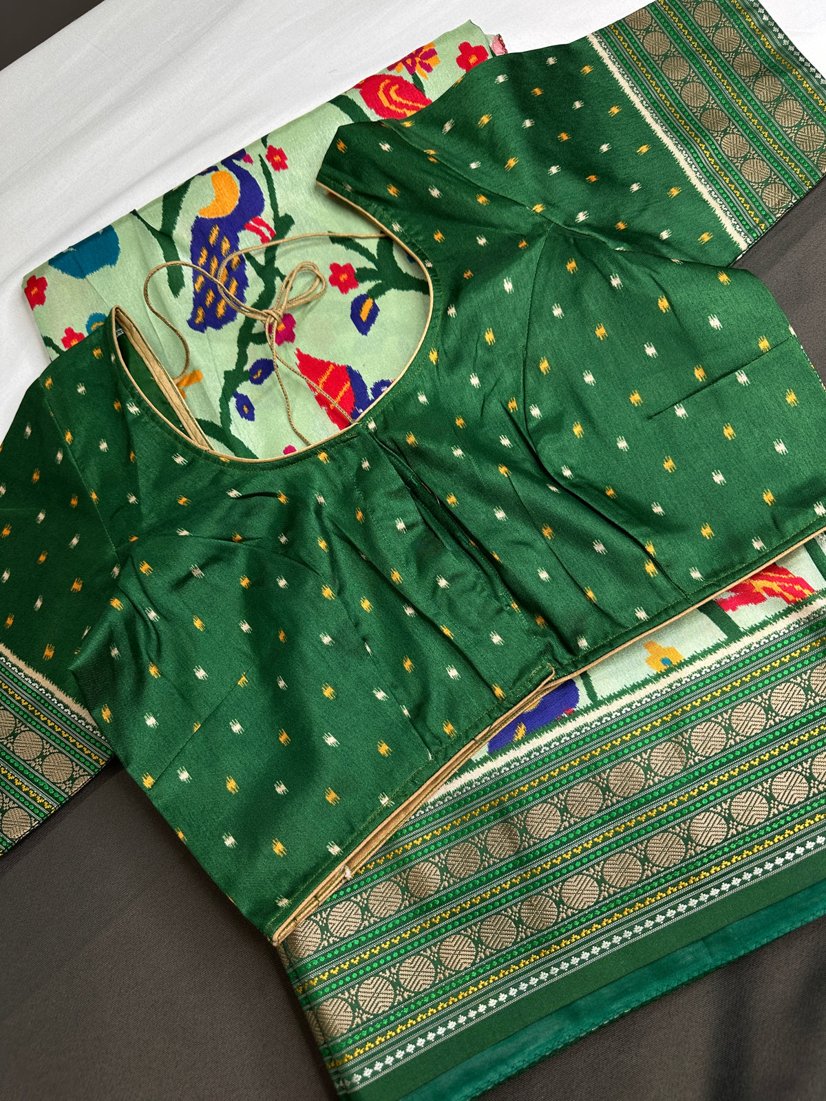 Green Multicolor Printed Saree with Mangalgiri Border - SR001082
