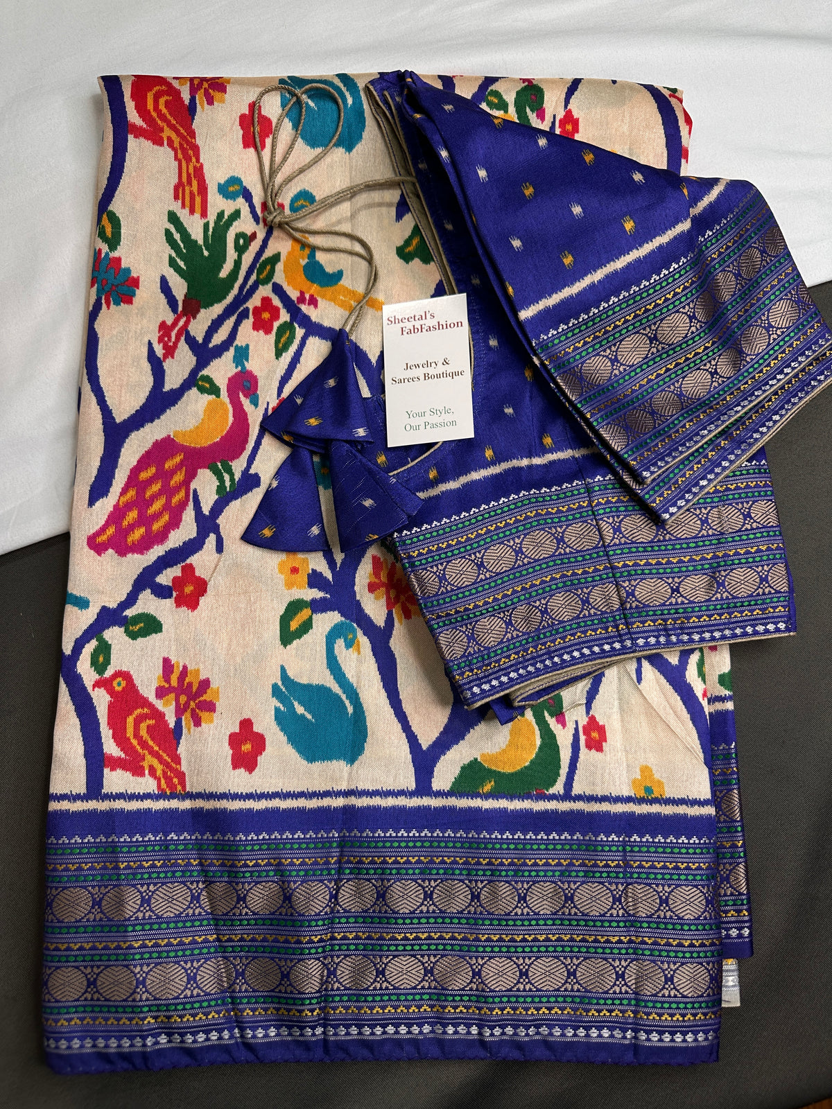 Blue Multicolor Printed Saree with Mangalgiri Border - SR001083