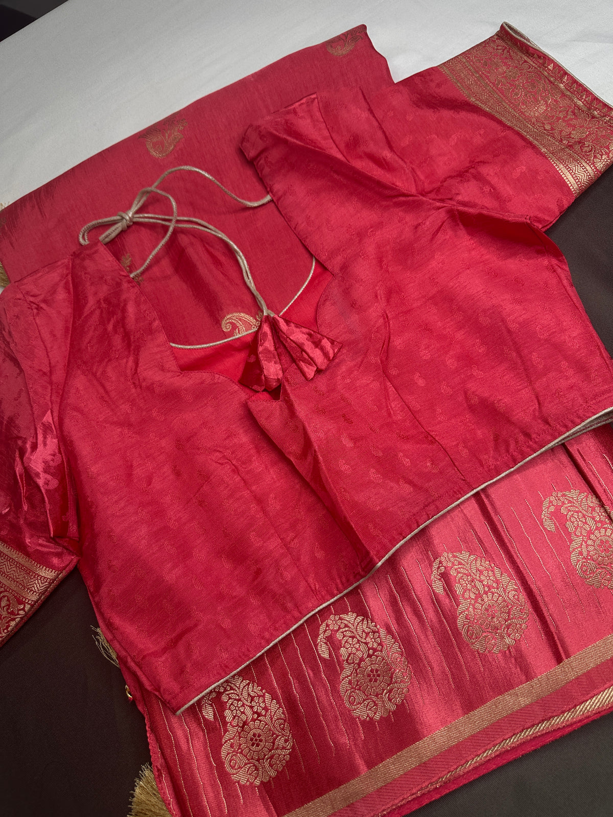 Pink Pure Viscose Silk Zari Saree with Stitched Blouse - SR001093