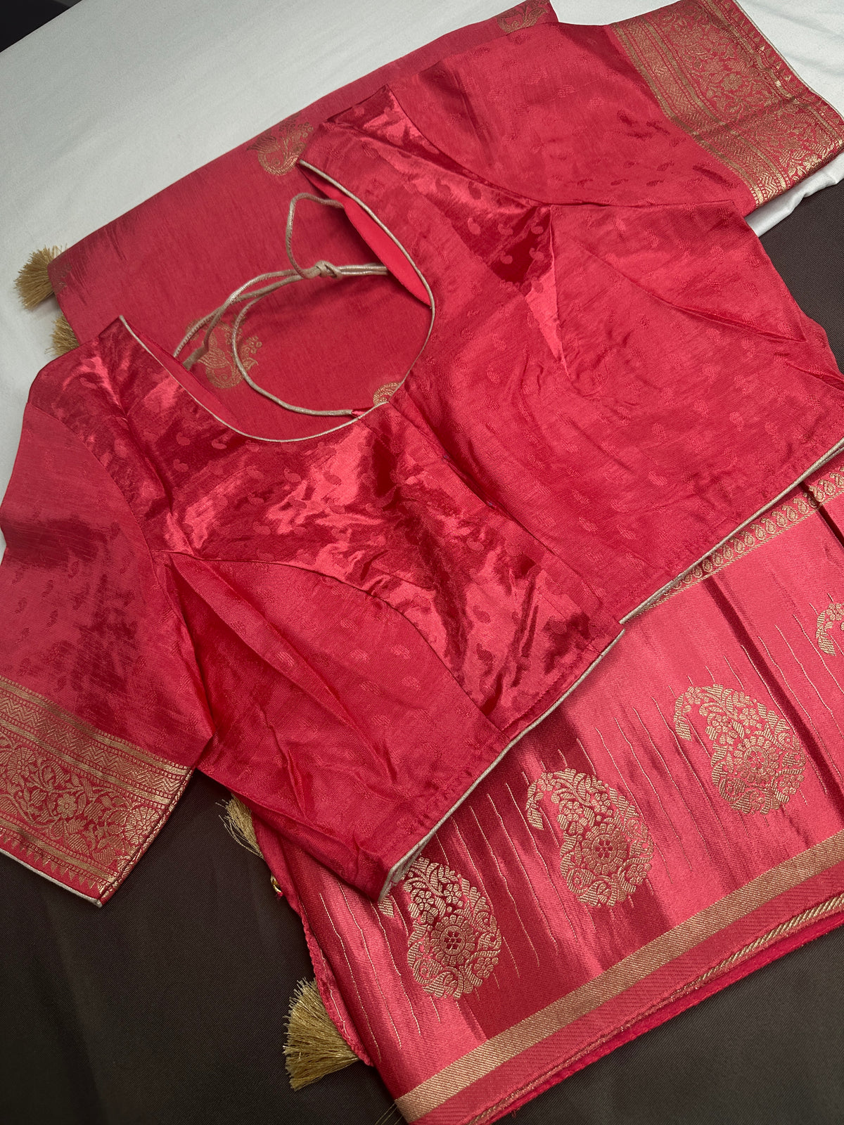 Pink Pure Viscose Silk Zari Saree with Stitched Blouse - SR001093