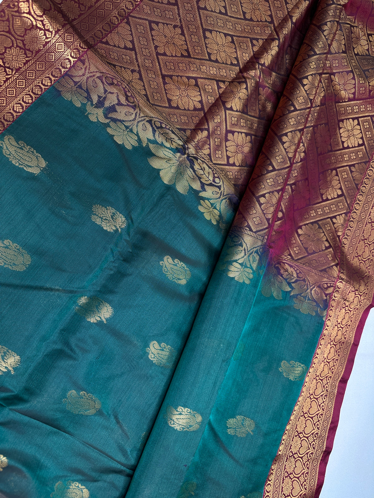 Dharamavaram Pattu Green Magenta Saree - 