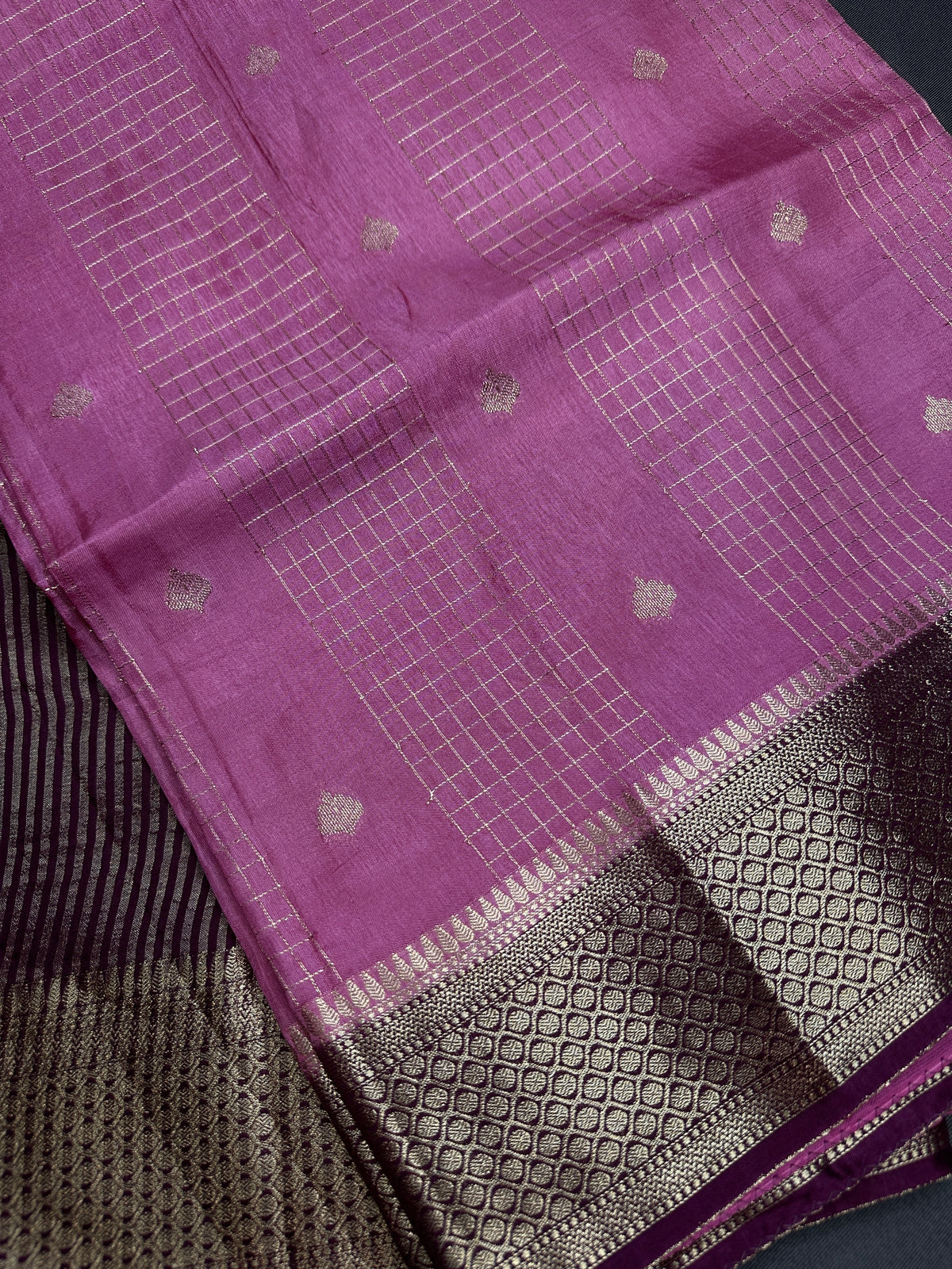 Pink Checks Butta Zari Weaving Raw Mango Saree | SR001120