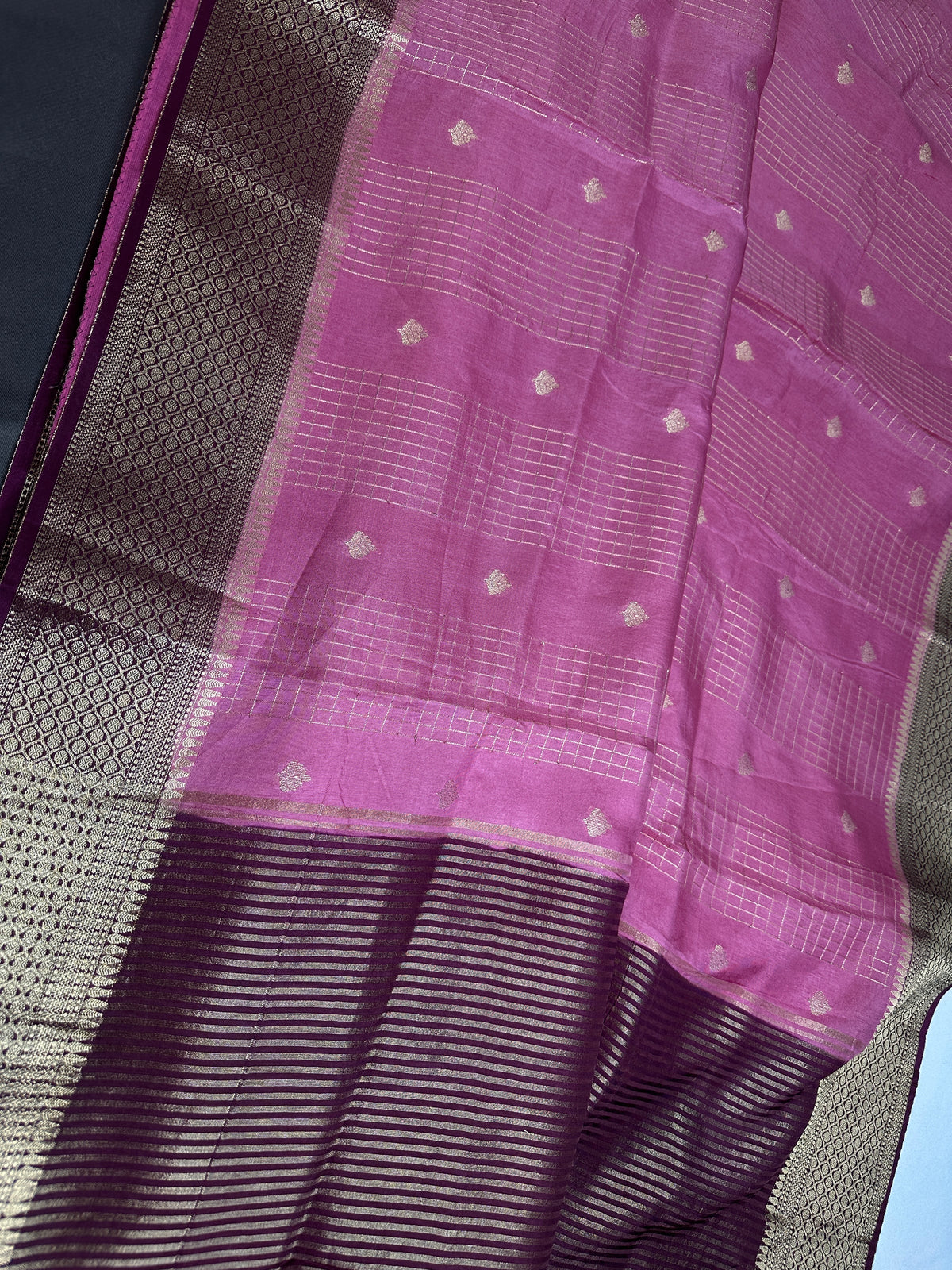 Pink Checks Butta Zari Weaving Raw Mango Saree | SR001120