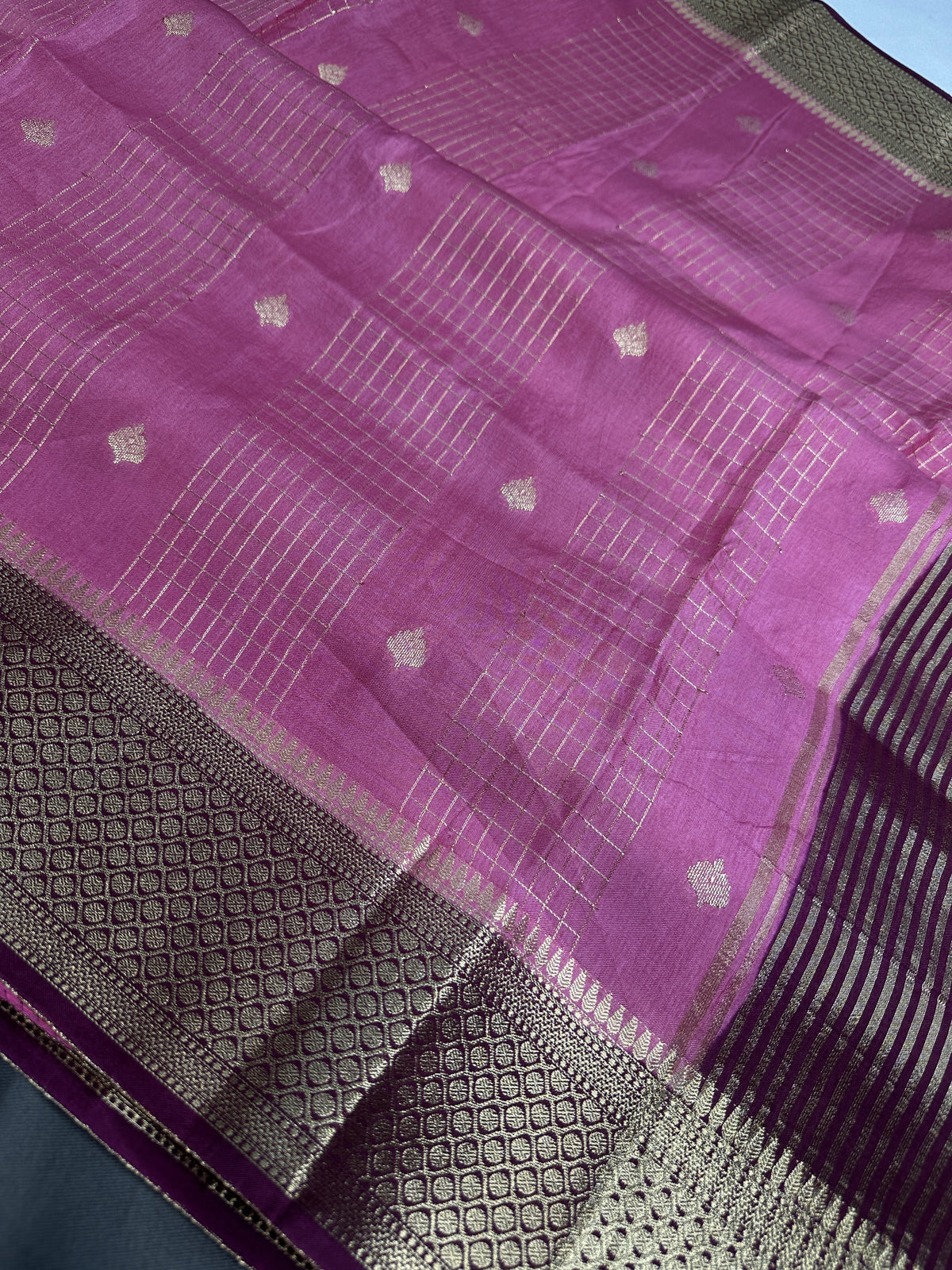 Pink Checks Butta Zari Weaving Raw Mango Saree | SR001120