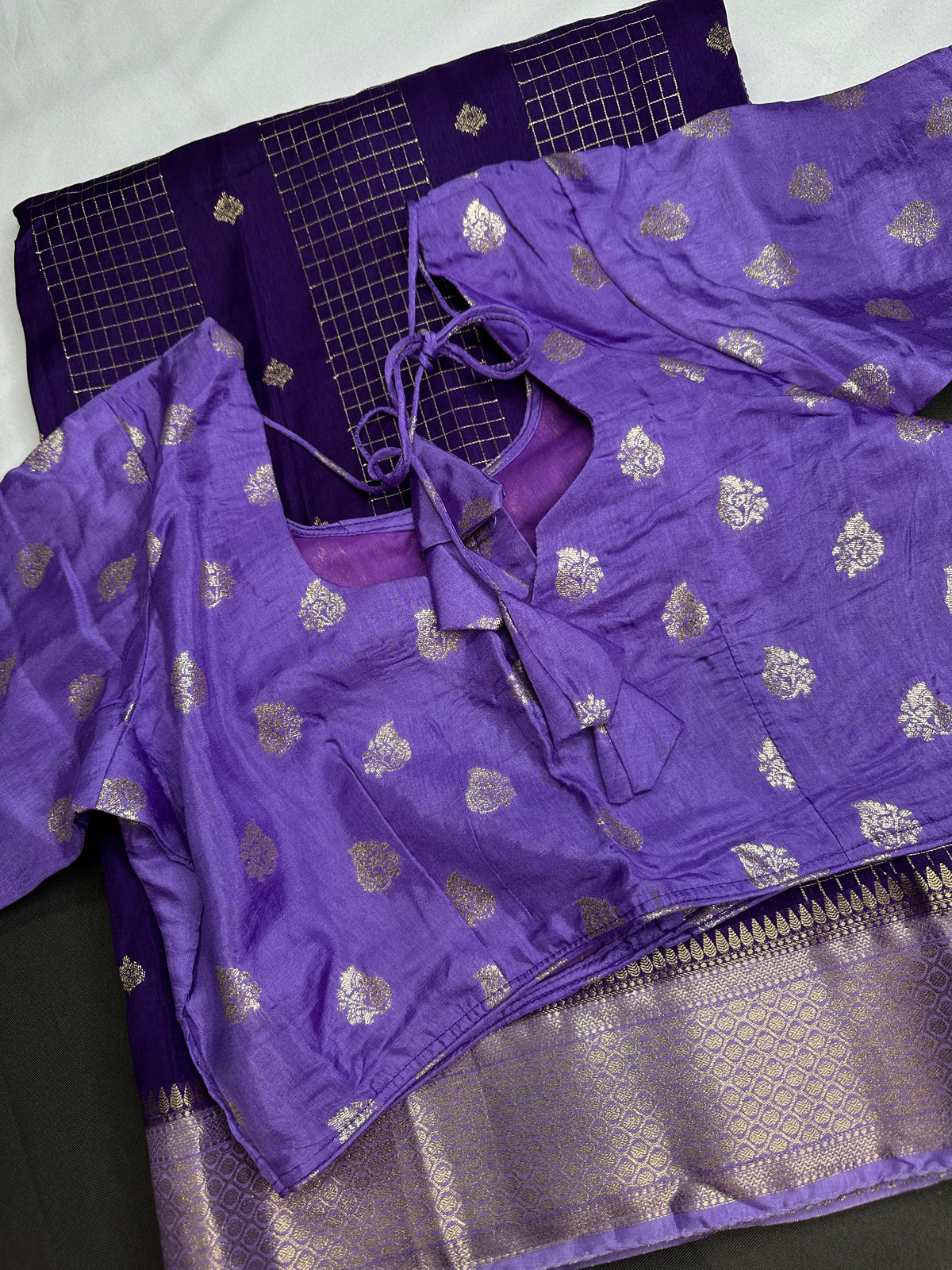 Purple Checks Butta Zari Weaving Raw Mango Saree | SR001122