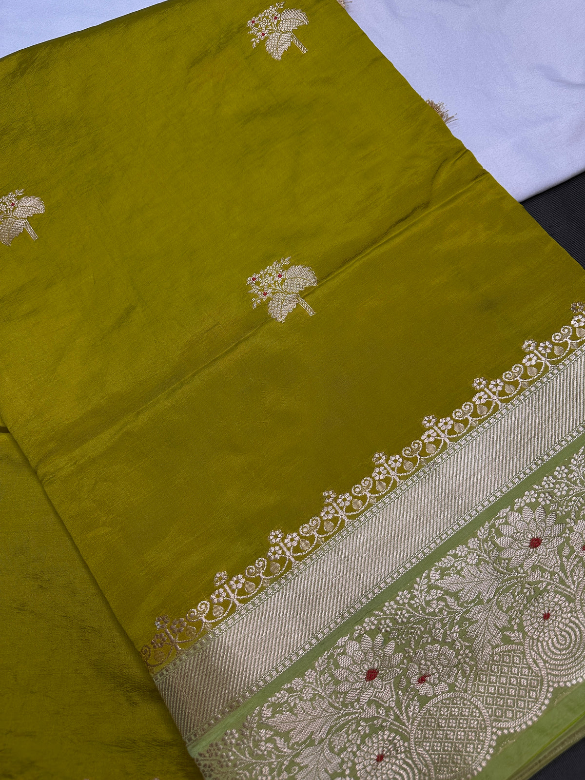 Green Raw Mango Lightweight Silk Saree | SR001123