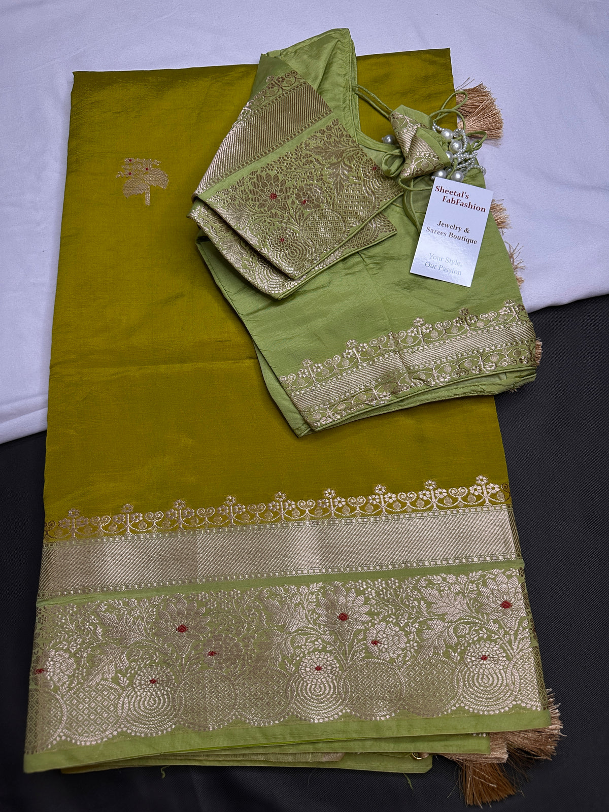Green Raw Mango Lightweight Silk Saree | SR001123