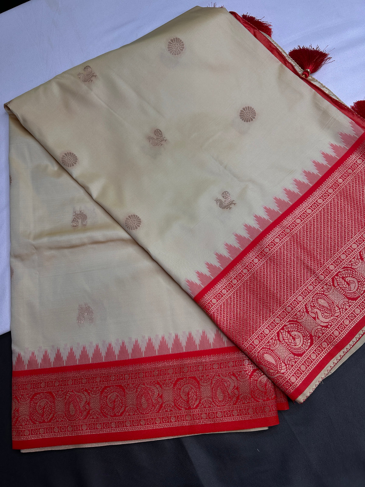 Semi Gadwal Cream Orange Silk Kanchi Border Saree | SR001127