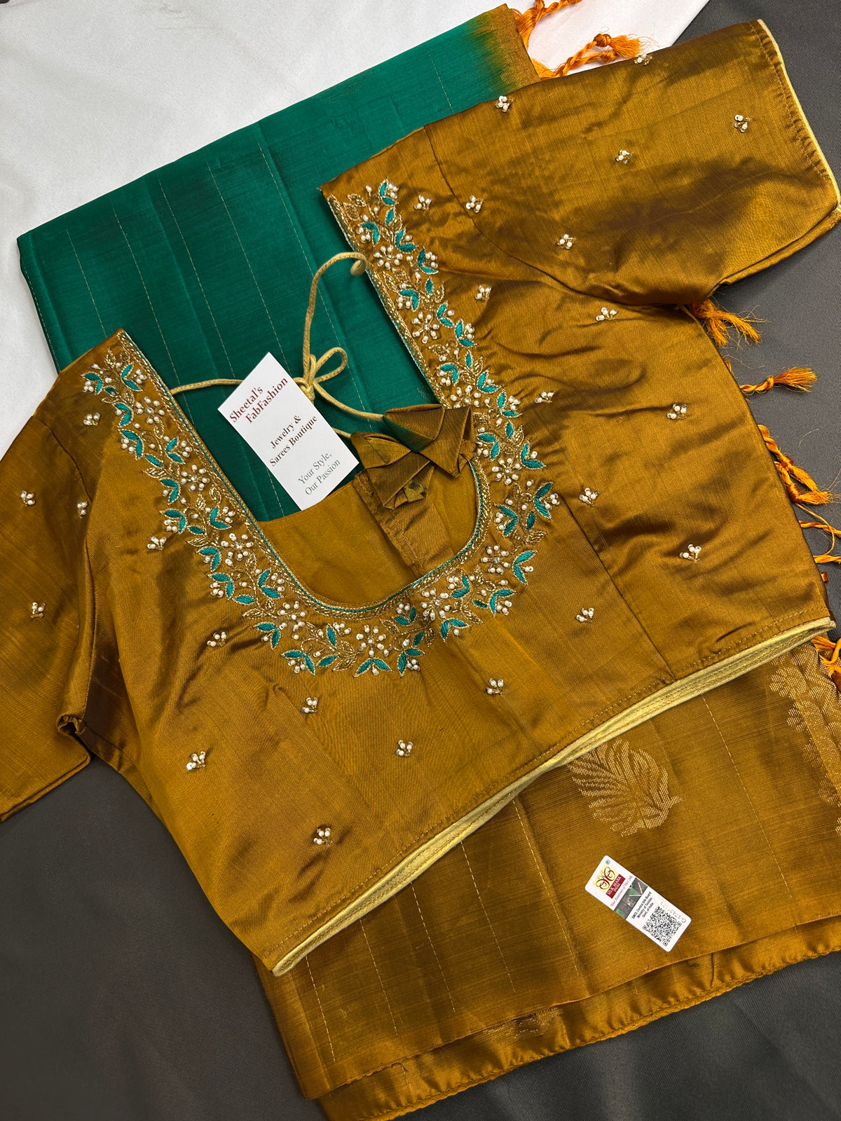 Pure Soft Silk Green Mustard Saree - SR001130