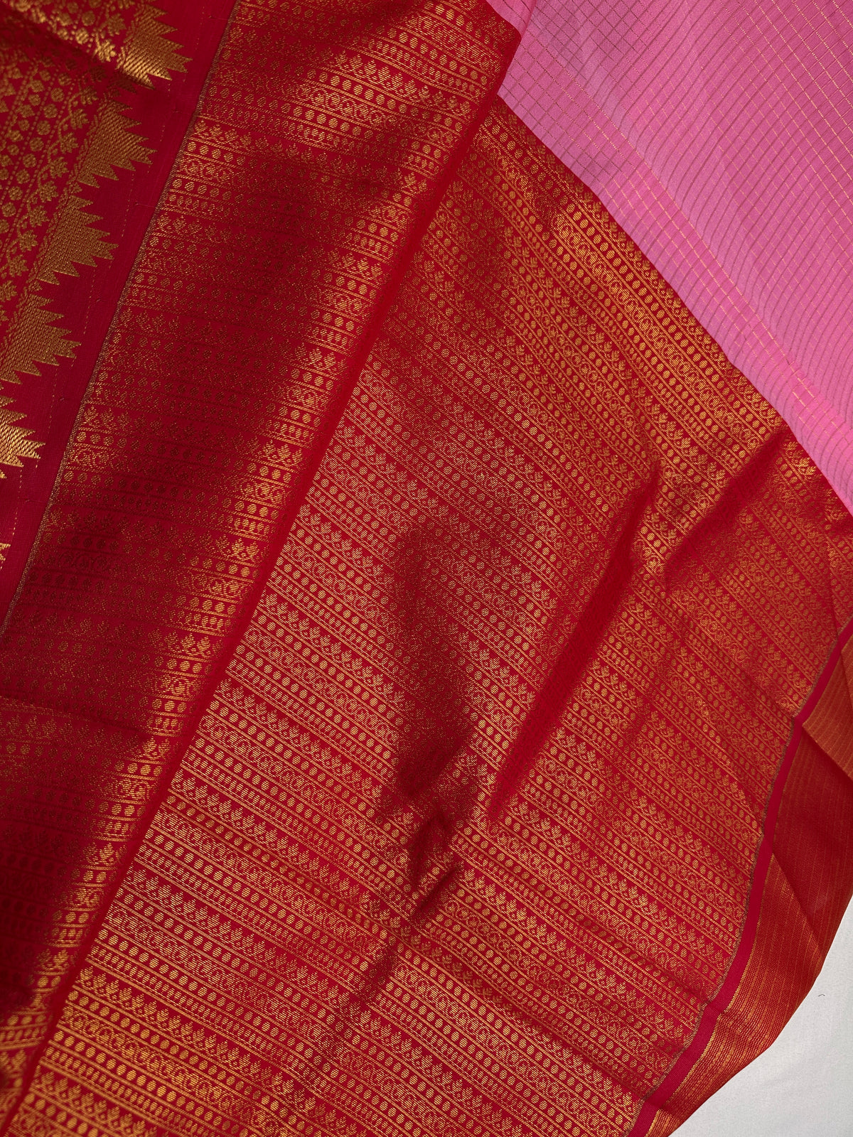 Pink Red Vintage Checked Semi Kanjivaram Pattu Saree - SR001136