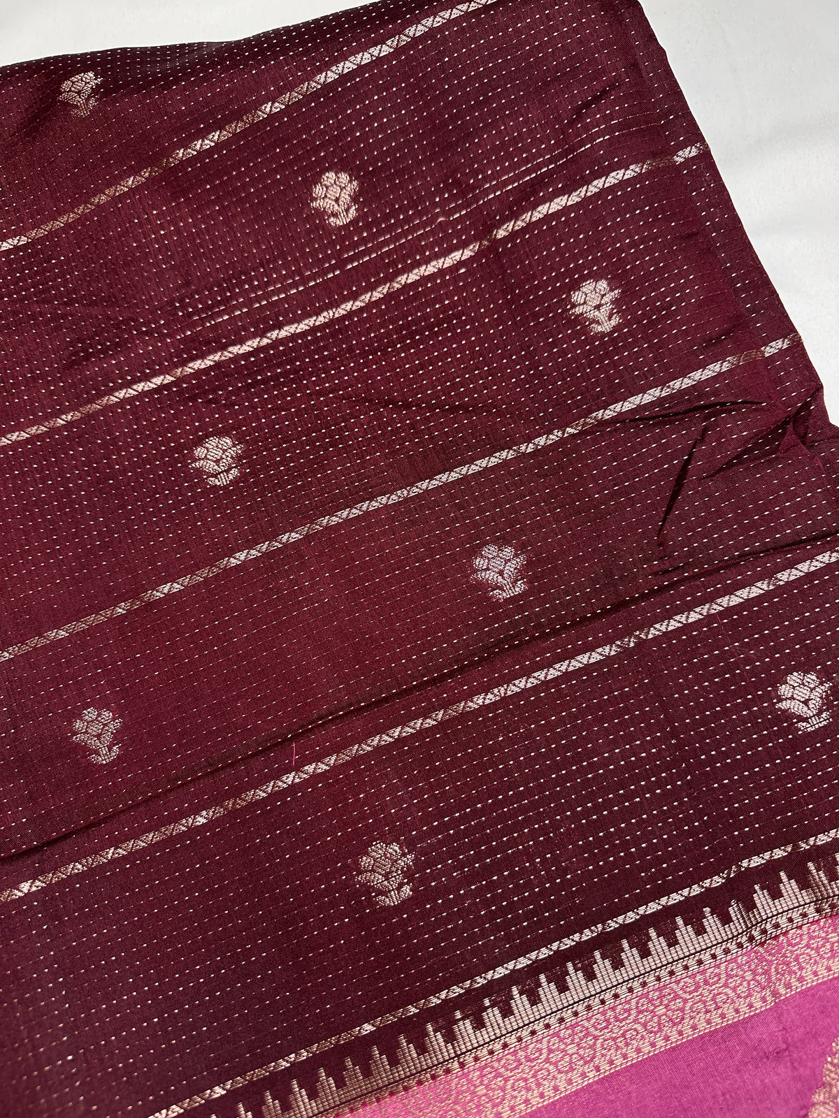 Plum Lightweight Raw Mango Style Silk Saree with Pink Pallu