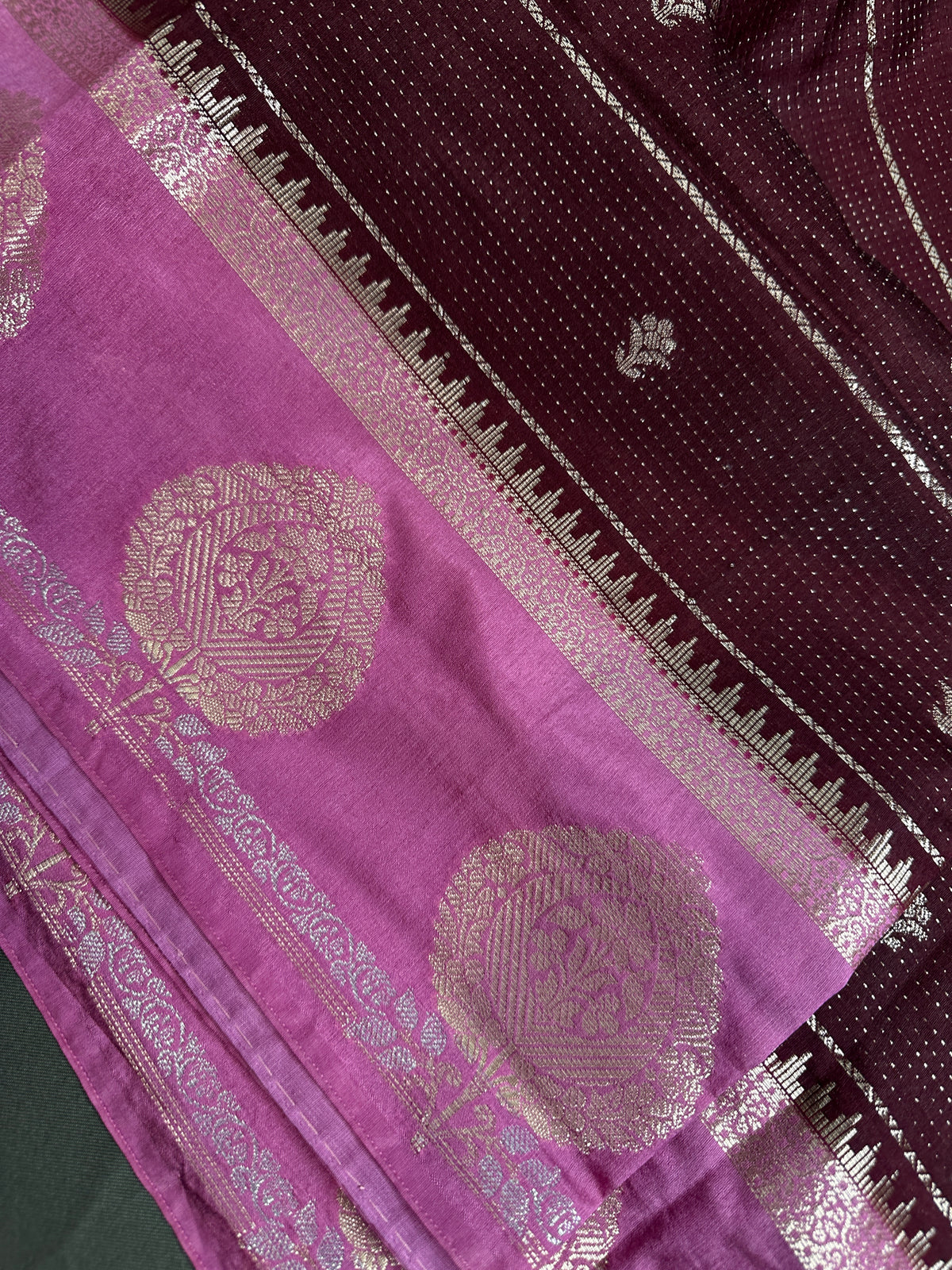 Plum Lightweight Raw Mango Style Silk Saree with Pink Pallu