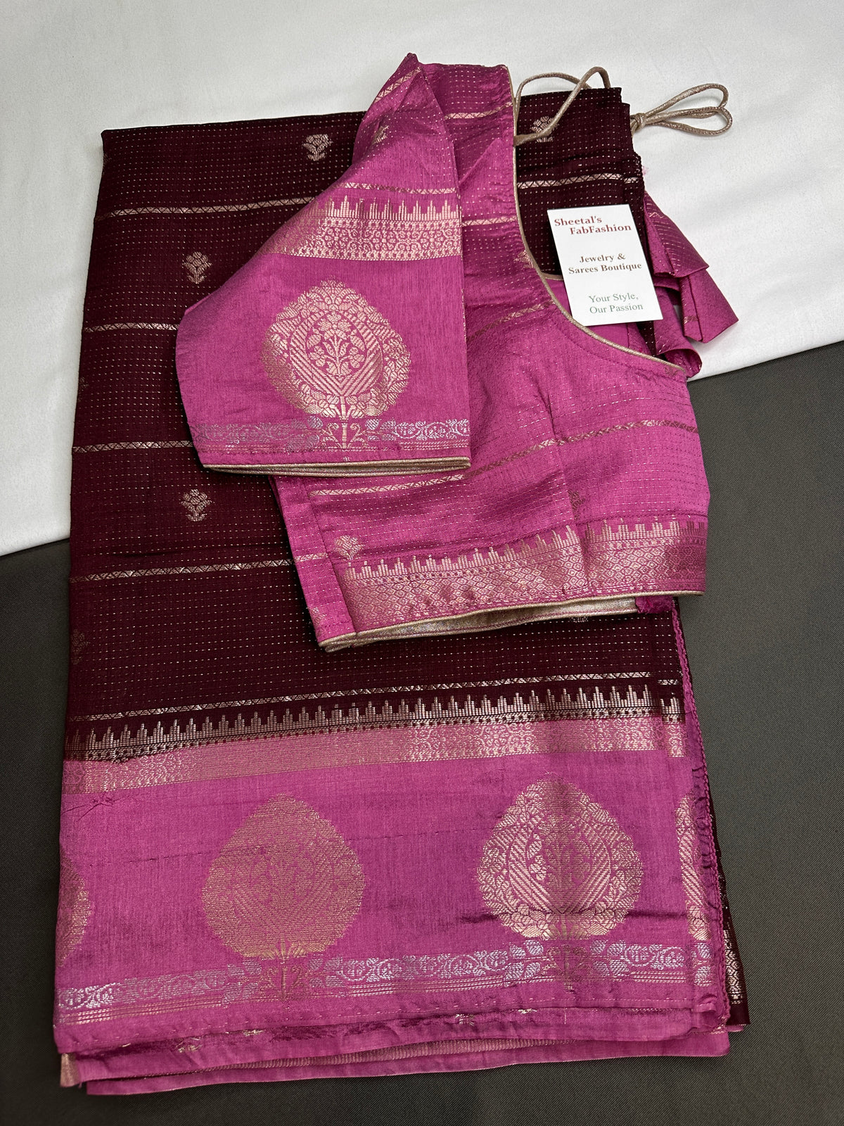 Plum Lightweight Raw Mango Style Silk Saree with Pink Pallu