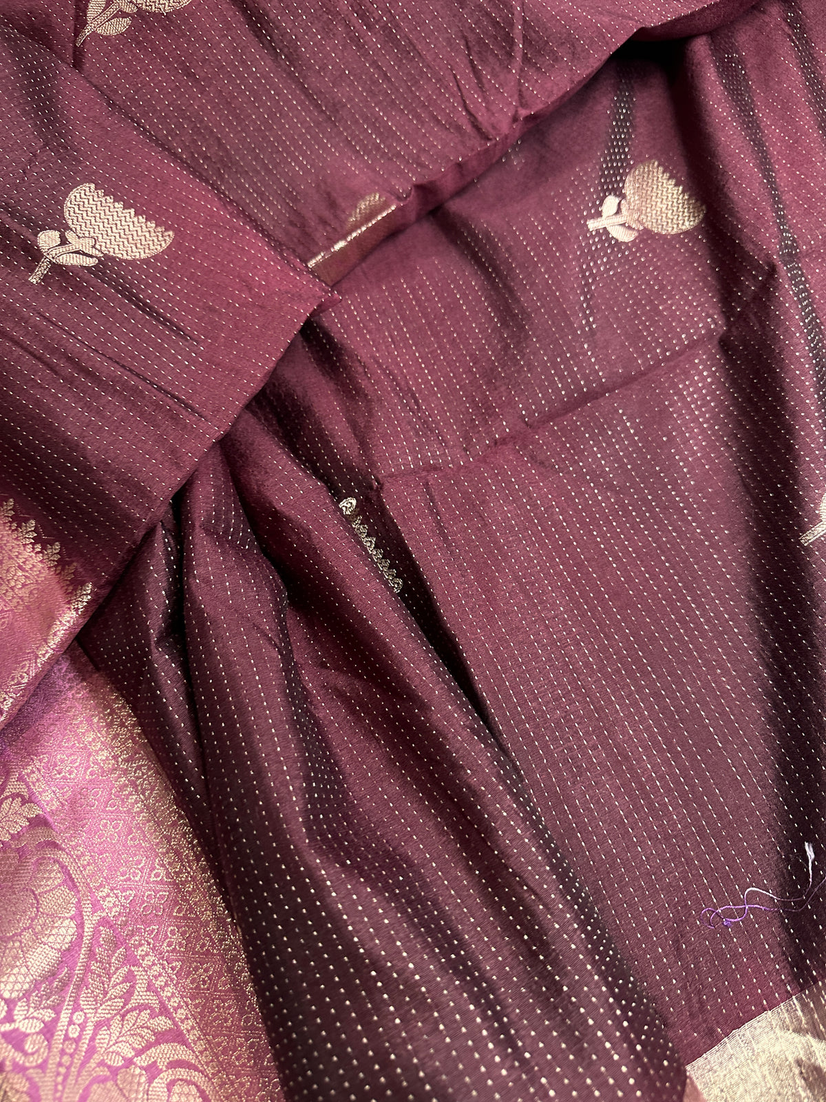 Plum Lightweight Raw Mango Style Silk Saree with Pink Pallu