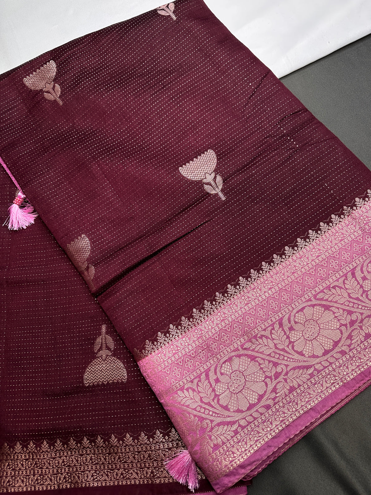 Plum Lightweight Raw Mango Style Silk Saree with Pink Pallu
