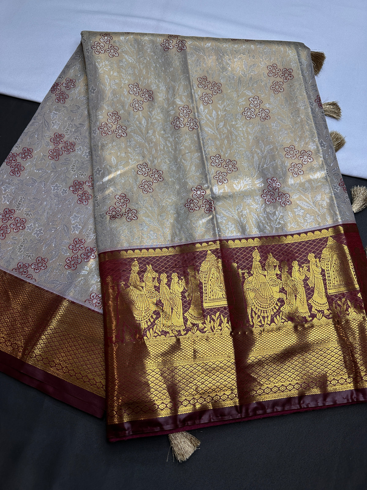 Champagne Gold Kanjeevaram Meena Brocade Palki Border Silk Saree