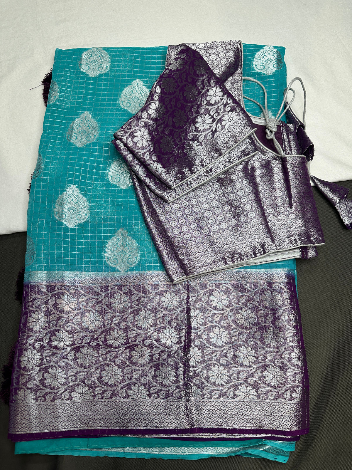 Blue Georgette Silver Checks and Buttas Blue Saree - 