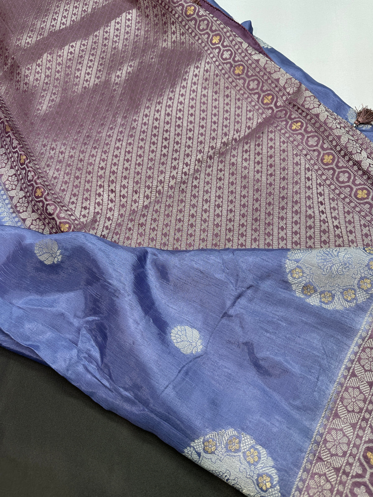 Blue Mauve Crepe Silk Saree - 