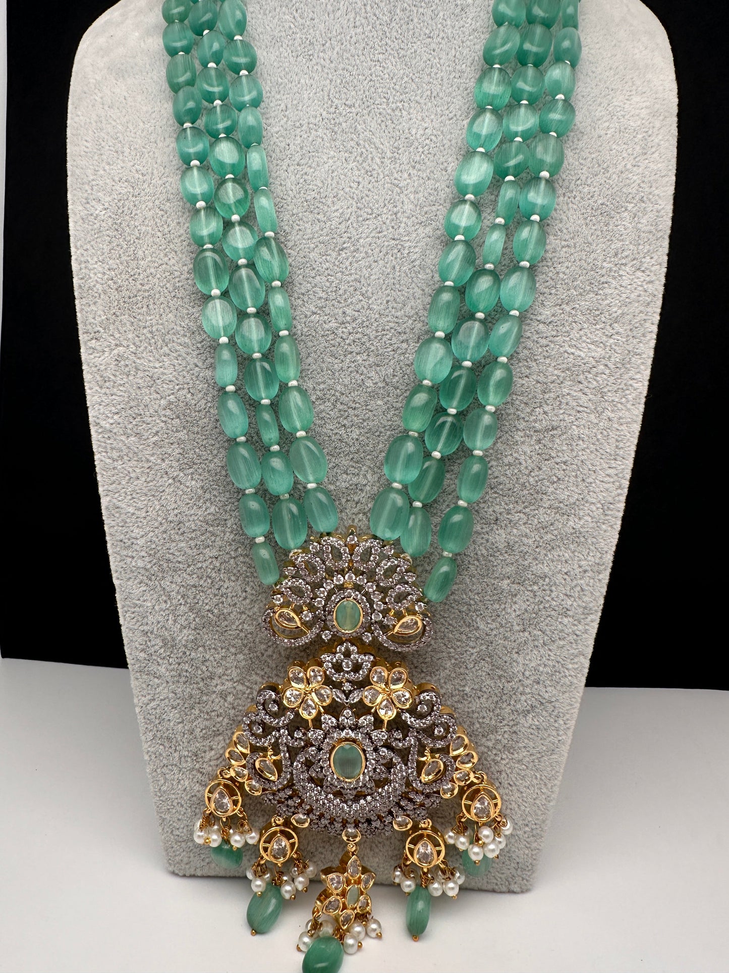 Victorian Pendent Mint Green Beads Necklace