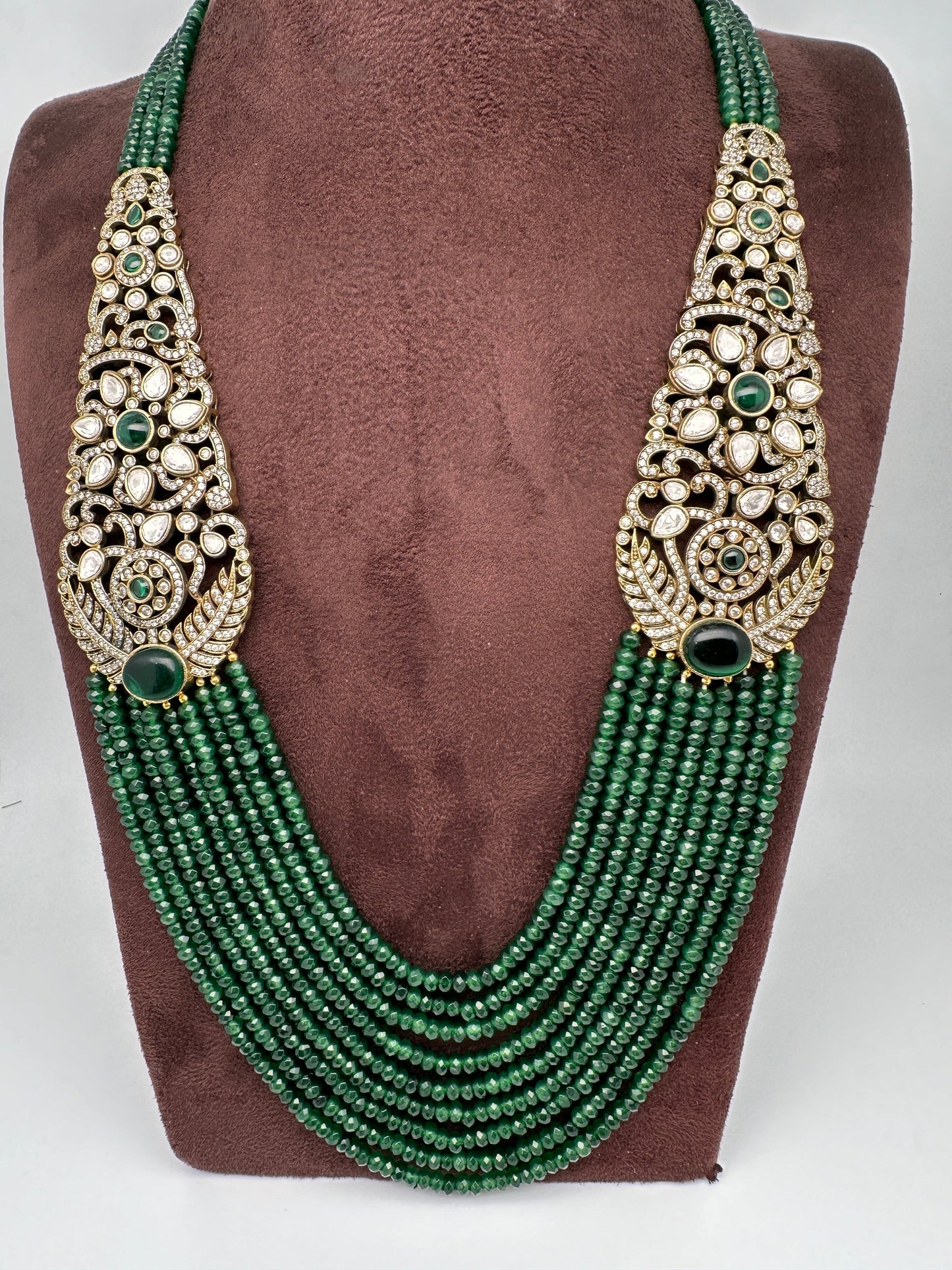 Victorian Kundan Side Brochuer Green Onyx Beads Necklace