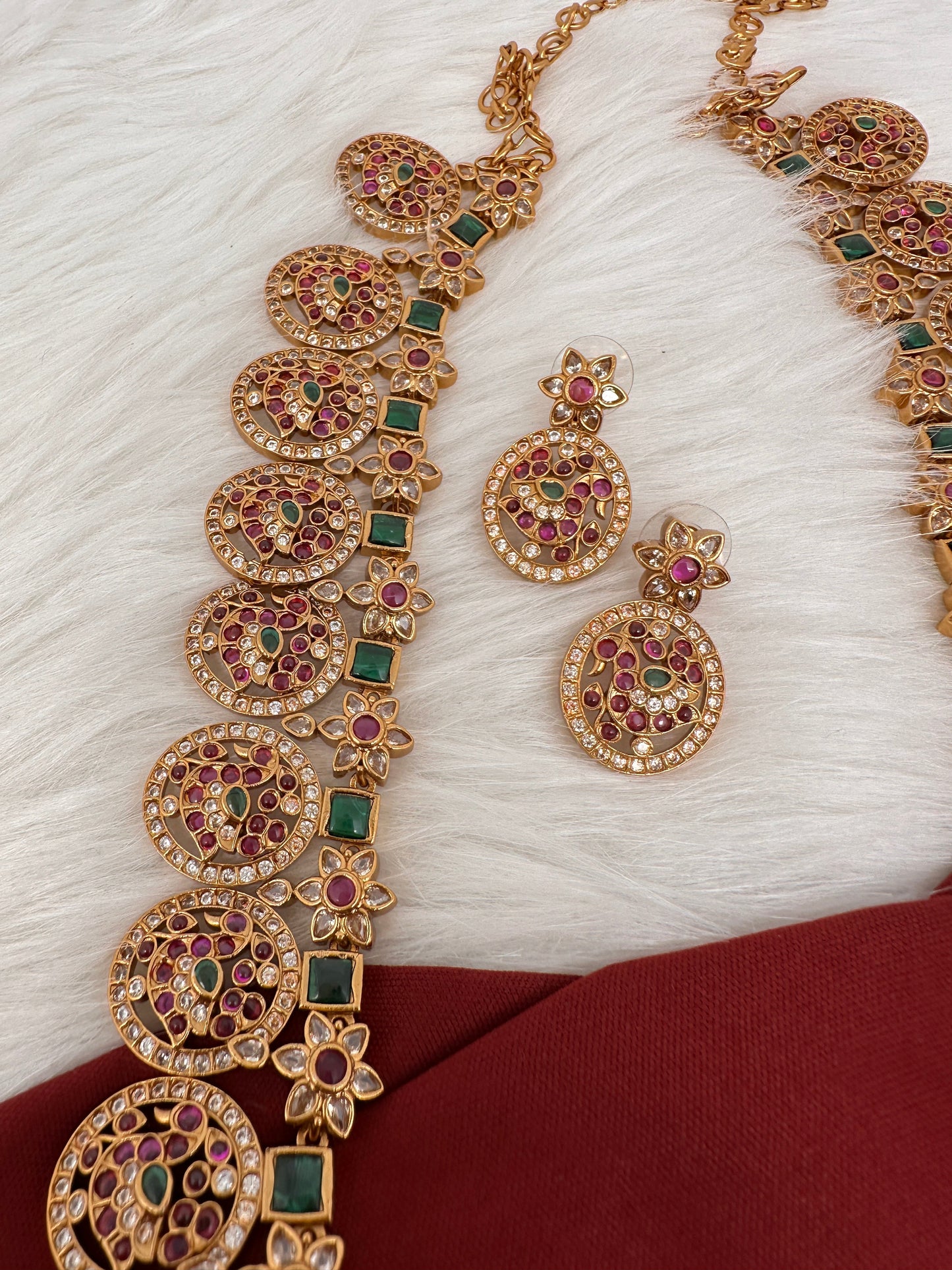 Peacock Pattern Bottu Mala Necklace