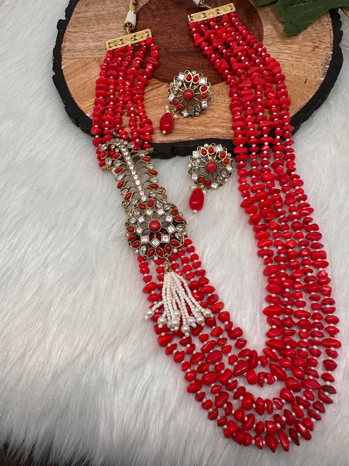 Moissanite Kundan Side Pendent Color Monalisa Beads Necklace - Coral