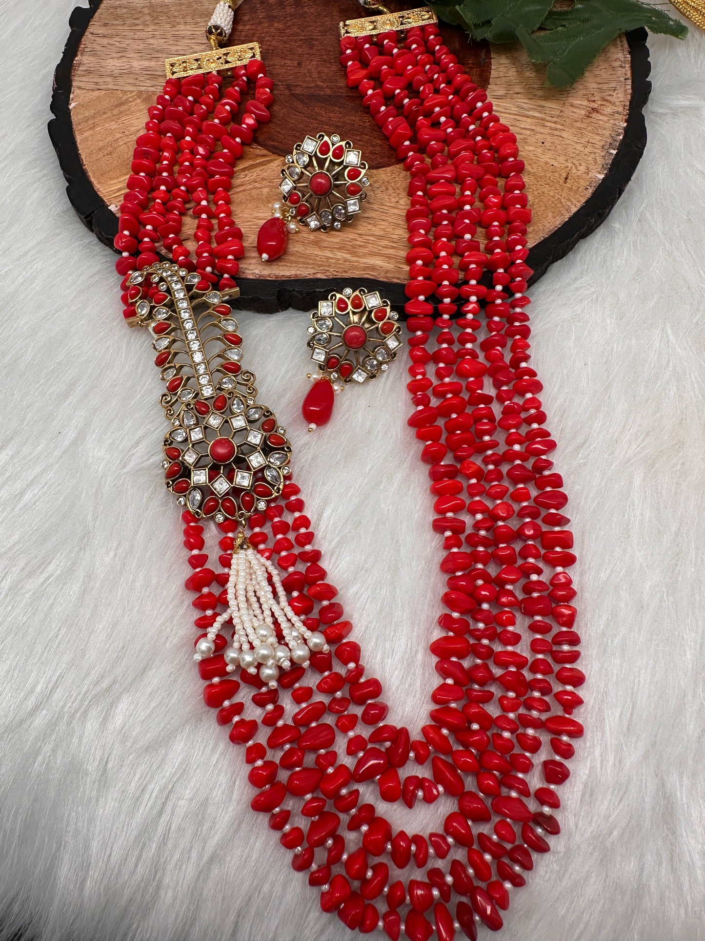 Moissanite Kundan Side Pendent Color Monalisa Beads Necklace - Coral